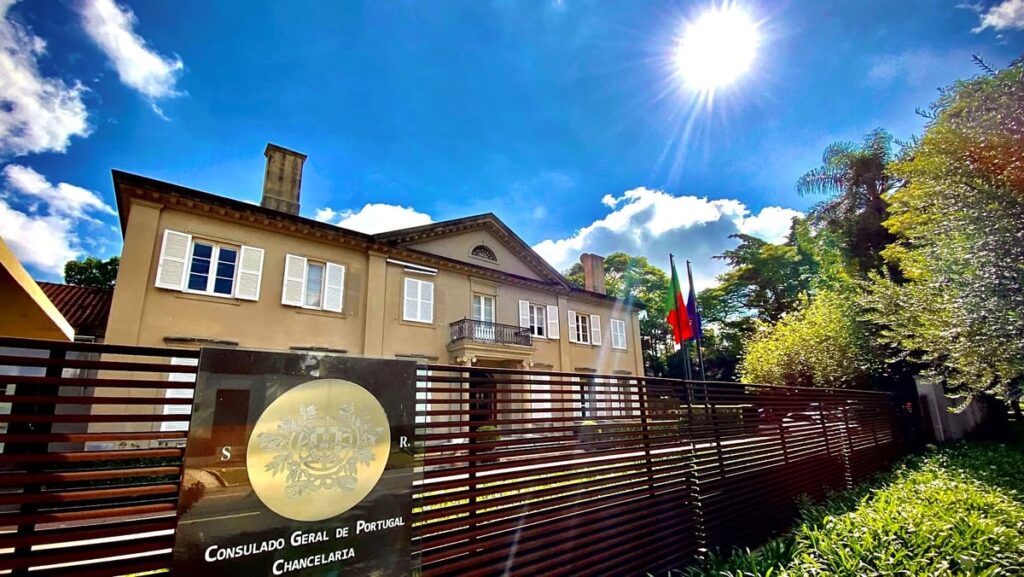 consulado sp.jpg
